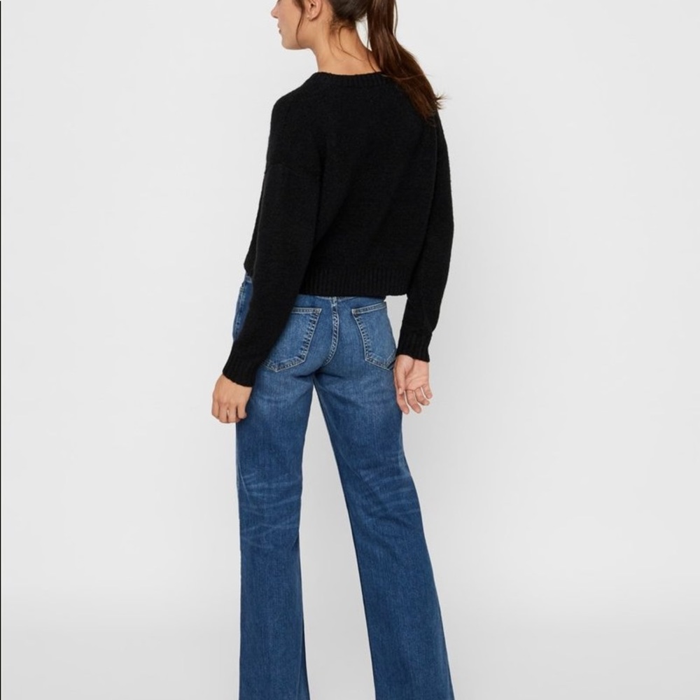 Vero Moda Ribbed & Cropped Sweater (S) - Picture 2 of 3